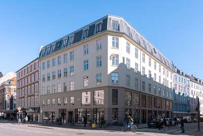 Dreyers Kollegie ligger på hjørnet af Vesterbrogade og Oehlenschlægersgade